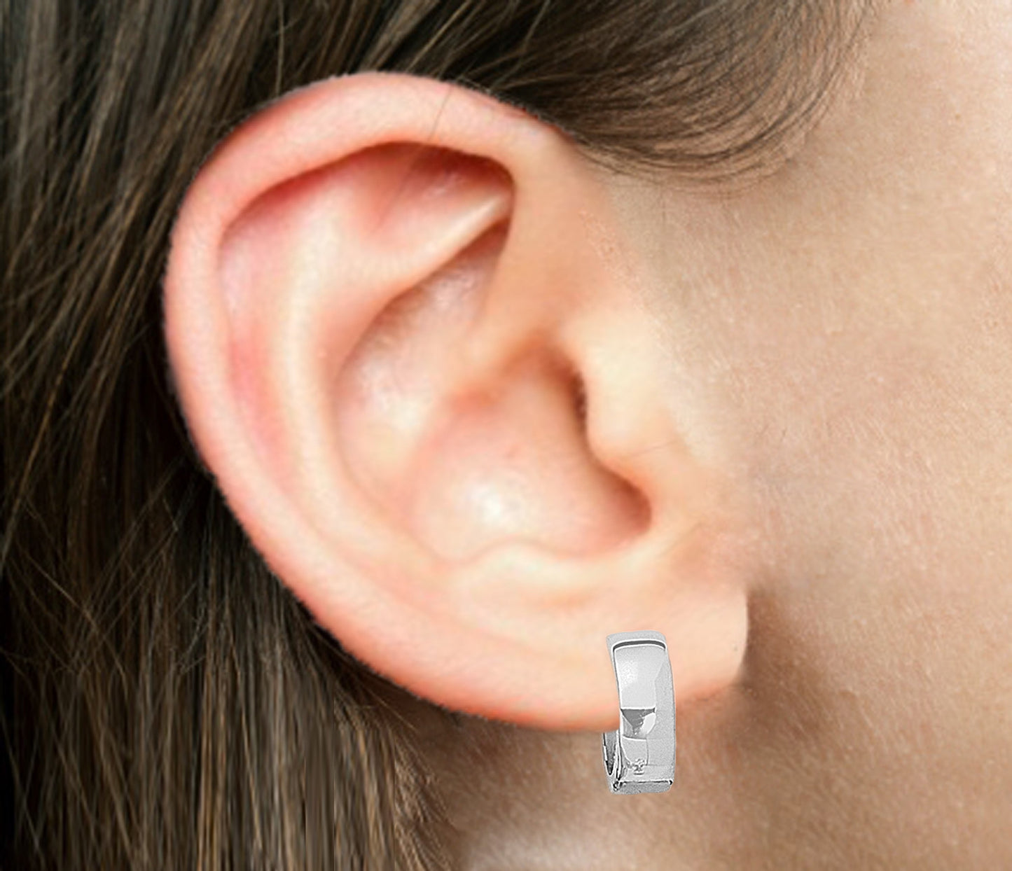 Ritastephens .925 Sterling Silver Shiny Huggie Hoops - 14mm Compact Huggy Earrings, High-Quality Silver Hoops, Classic & Elegant Everyday Earrings