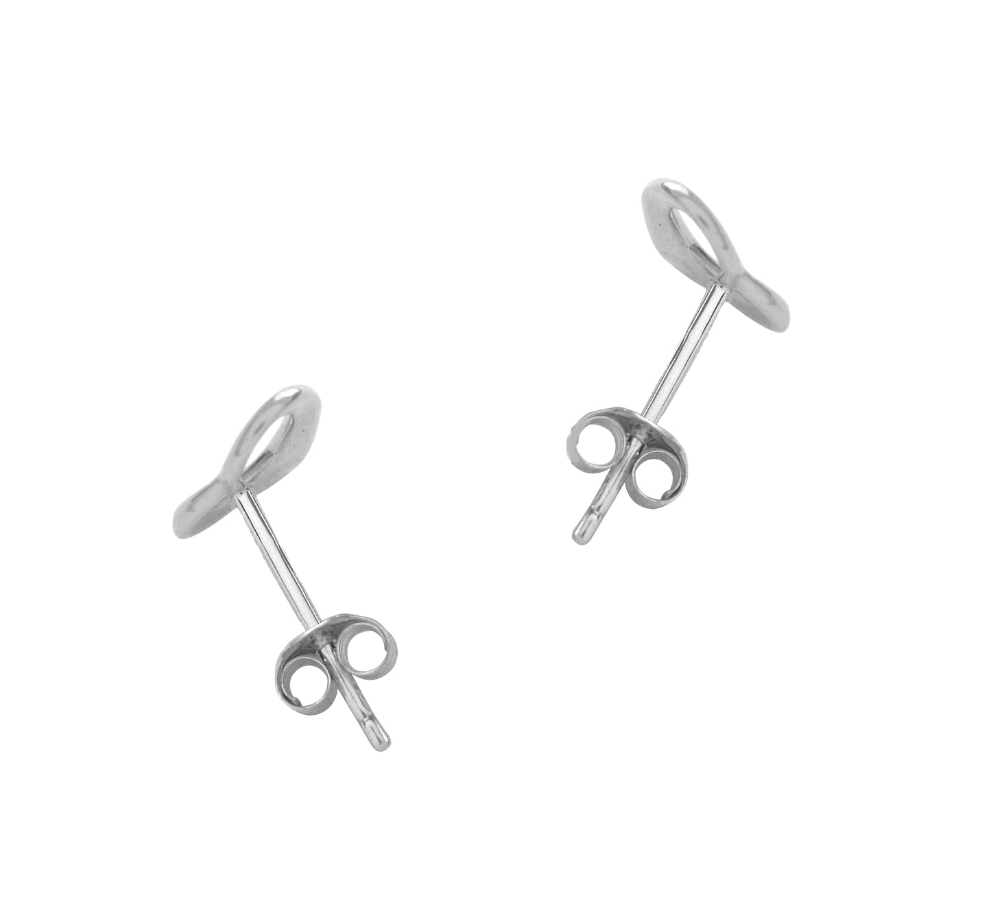 Ritastephens Elegant Sterling Silver Polished Oval Clip-On Earrings – Classic 15mm Design with Smooth Finish, High-Quality Silver, and Modern Clip-On Style for Comfortable, Timeless Jewelry