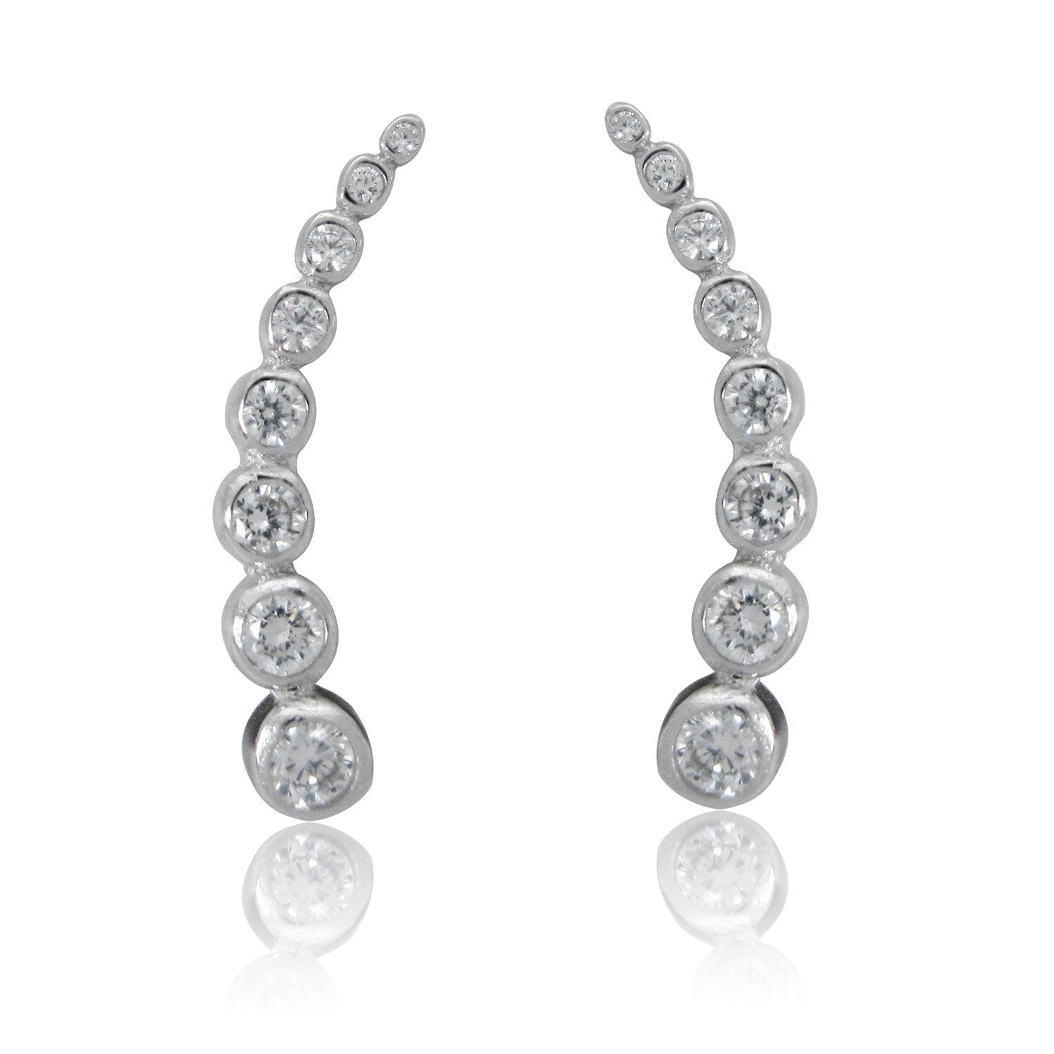 <style type="text/css"><!--td {border: 1px solid #cccccc;}br {mso-data-placement:same-cell;}--></style>
<center>
<span data-sheets-root="1"><span>sterling silver cubic zirconia ear climber bezel-set earrings (20mm)<br><br></span><span>discover the perfect blend of modern elegance and sophisticated design with our sterling silver cubic zirconia ear climber bezel-set earrings. these 20mm climbers are designed to make a statement with their sleek and stylish look.<br><br></span><span>product information:</span